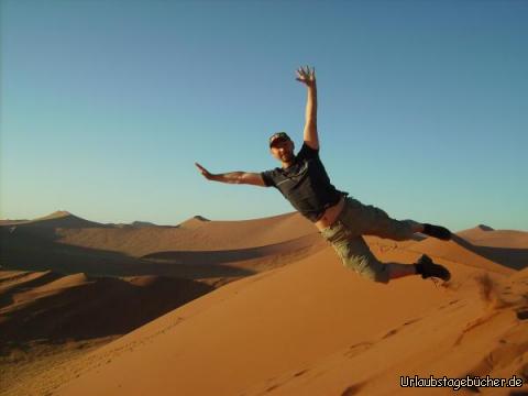 ich springe: ich springe von der Aussichtsdüne 45