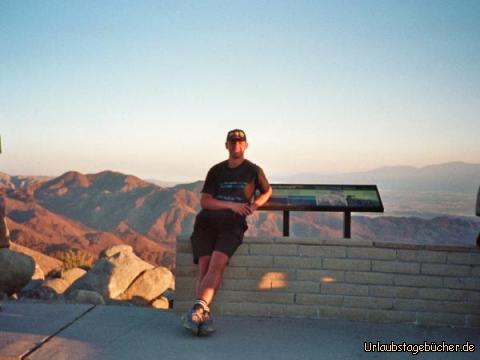 Aussichtspunkt: am Aussichtspunkt über den Joshua Tree National Park