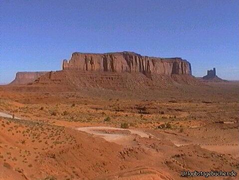 Monument Valley: ein letzter Blick zurück aufs Monument Valley