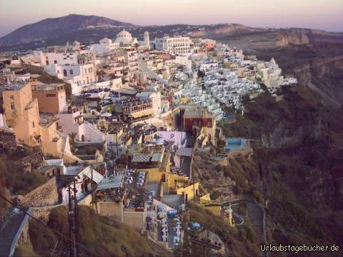 Thira bei Sonnenuntergang: Thira bei Sonnenuntergang