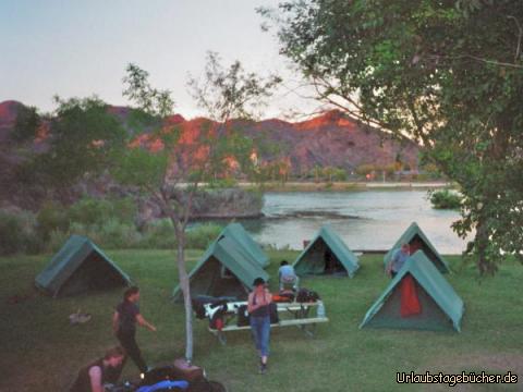 unsere Zeltplatz: unsere Zeltplatz direkt am Colorado River