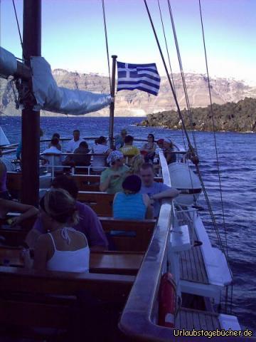 Fahrt nach Palea Kameni: die Schifffahrt nach Palea Kameni