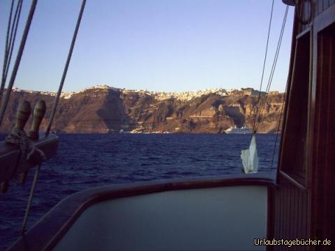 zurück nach Thira: Schifffahrt zurück nach Thira