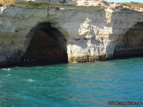 Einfahrt in die Höhle von Benagil: Einfahrt in die Höhle von Benagil