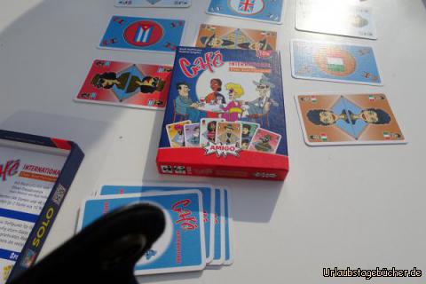 gemütlicher Abend beim Zocken: 