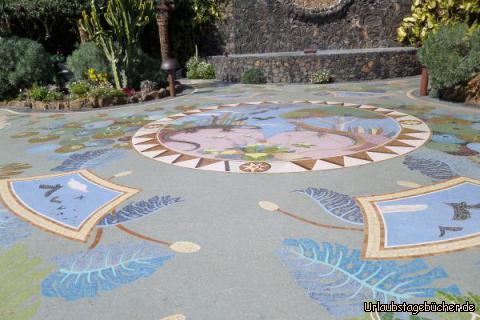 Sehenswerter Plaza de la Glorieta: Sehenswerter Plaza de la Glorieta