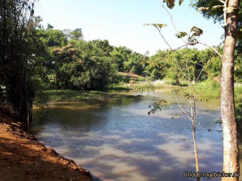 Longneck Karen Village 1: 