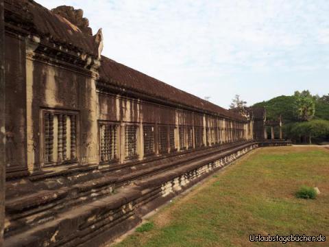 Angkor 9: 