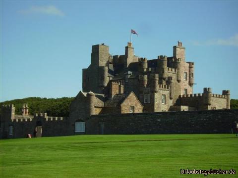 Castle of Mey: kurz vor John o’ Groats besuchen wir das Castle of Mey,
ein Schloss aus dem 16. Jahrhundert (zuletzt im Besitz von Queen Mum)