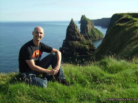 Duncansby Stacks: Eno vor den Duncansby Stacks,
den Felsnadeln an der zerklüfteten Steilküste