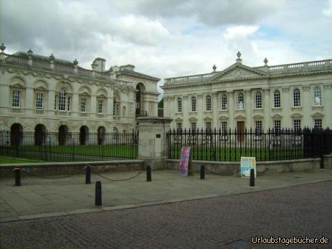 Senate House: das 1730 fertiggestellte Senate House (rechts) in Cambridge
(hier werden heutzutage zeremoniell die Titel verliehen)
