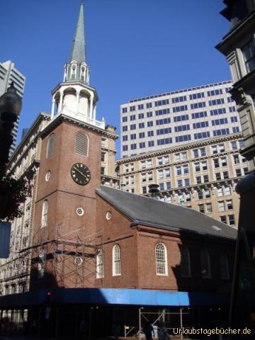 nochmal Old South Meeting House: wir stehen wieder vor dem Old South Meeting House,
dem Ausgangspunkt zur Boston Tea Party,
welches wir aber diesmal von der anderen Seite sehen