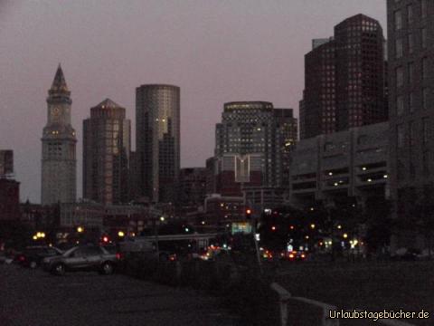 Skyline: die Skyline um das Government Center in Bosten bei Nacht