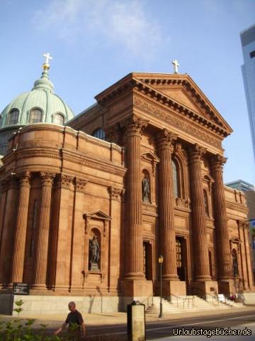 Peter and Paul: die von 1846-1864 in Philadelphia erbaute
Cathedral Basilica of Saints Peter and Paul
ist die größte katholische Kirche in Pennsylvania