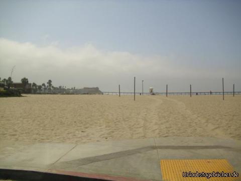 Ocean Beach: hier am traumhaften (aber trotzdem menschenleeren) Ocean Beach, San Diego
endet unsere 5000 km lange Ost-West-Querung der Vereinigten Staaten
beginnend in Fort Lauderdale, Florida am Atlantik bis hier her an den Pazifik