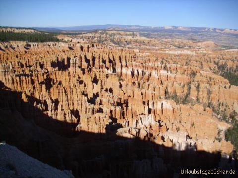 Bryce Canyon Inspiration Point: der Blick Richtung Norden über den Bryce Canyon vom Inspiration Point aus