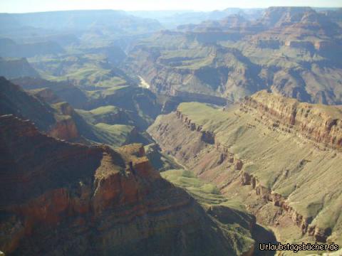 Lipan Point: einen tollen Blick entlang des Grand Canyons und auf den Colorado River
haben wir vom Lipan Point aus