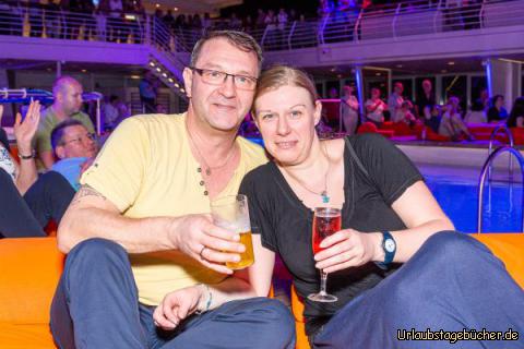 Willkommensparty an Bord: 