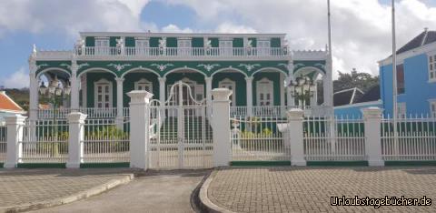 Buntes Haus Curacao für Hochzeiten: 