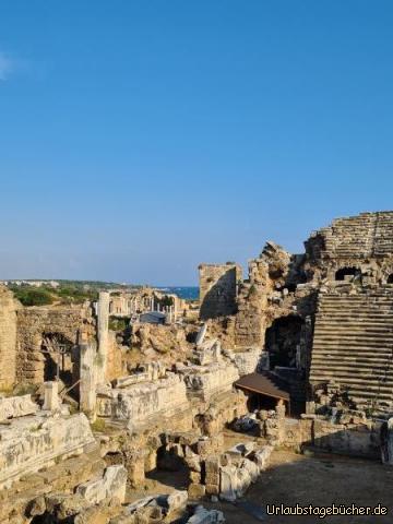 Blick vom Amphiettheater aufs Meer: Blick vom Amphiettheater aufs Meer