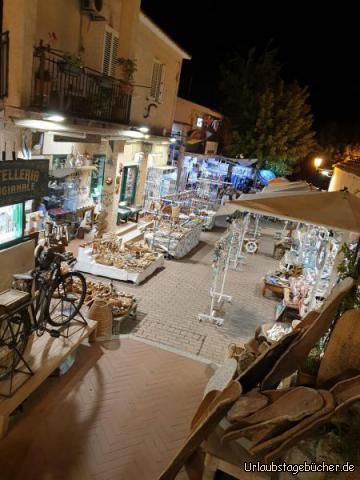 Nachtmarkt: 