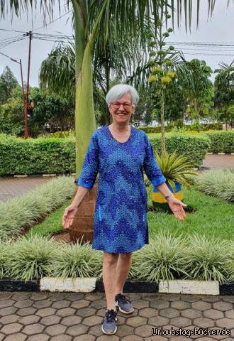 Neues Kleid: Mir gefällt das neue Kleid!