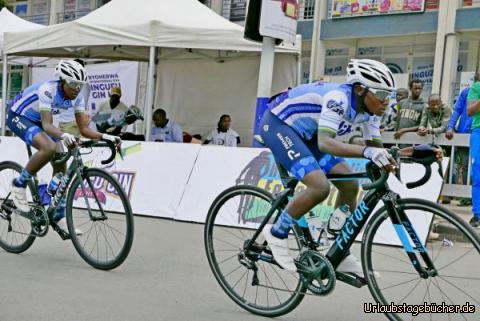 Rennen 5: Die girls des Bugesera-Cycling-Team fahren taktisch gut