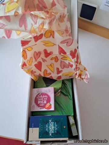 Überraschungspäckchen : 