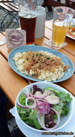 Späzle mit Röstzwiebeln: Späzle mit Röstzwiebeln