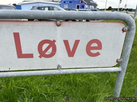 Love: …auf dem Weg zurück…offizielle Ortschaft…