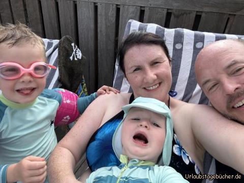 Funny: Spass am Pool…