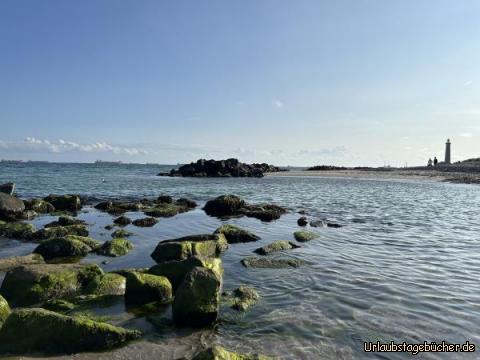 Beach 1: 