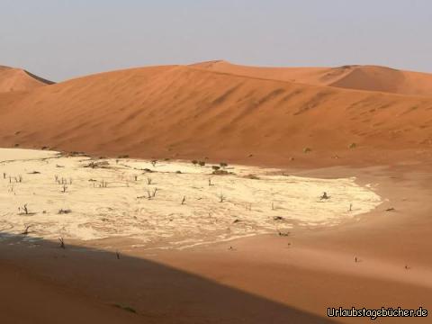 Von oben: Deadvlei