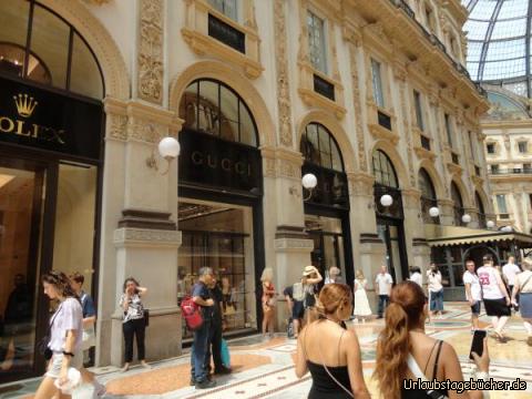Schaufenster : Luxusschaufensr Innenstadt Mailand 