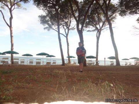 Genua ghzhhf: Wieder Mal am Strand kurz vor der heutigen Ankunft in Folonica.
