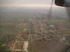 Trautmannsdorf: der Blick auf Wien bleibt uns beim Anflug auf den Wiener Flughafen leider verwehrt,
dafür sehen wir aber Trautmannsdorf an der Leitha von oben