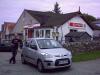 Tankstelle: Tankstopp an der Zapfsäule vor dem Spar in Tongue
(ach ja, und Eno mit unserem Auto)