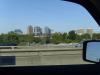 Sacramento: die Skyline von Downtown Sacramento sehen wir nur aus der Ferne
während wir auf dem Highway die Hauptstadt Kaliforniens ohne Halt passieren