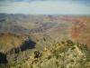 Tanner Canyon: der Blick vom Desert View Visitor Center auf den Tanner Canyon,
in dem sich der Little Colorado River mit dem Colorado River vereint
und der den Beginn des Grand Canyon markiert