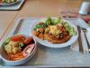 Mittagessen : Kartoffelpizza mit Zucchini, Aubergine, Paprika 
Romanesco, Leibziger Allerlei 
Salat: Roter Linsensalat mit Gurke, Tomate, Möhren, rote Beete 